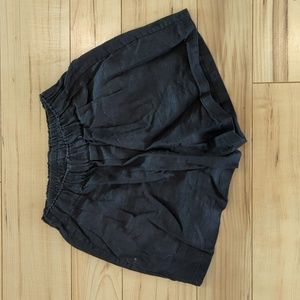 Black linen shorts